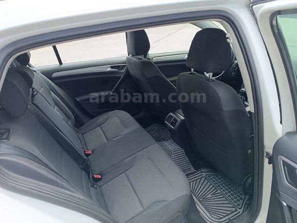 Sahibinden Volkswagen Golf 1.6 TDi BlueMotion 2015 Model  201.000 km Beyaz