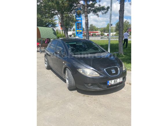 Sahibinden Seat Leon 1.6 Stylance 2006 Model  272.000 km Siyah