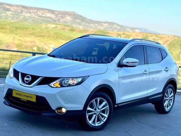 117.996 Km_2015 MODEL_2016 ÇIKIŞ_Qashgai__DEĞİŞENSİZ_CAM TAVANLI