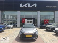 KİA ÖZTOPRAKLARDAN BOYASIZ 2025 C-HR 1.8 HYBRİD FLAME OTOMATİK