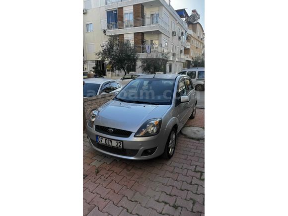 Sahibinden Ford Fiesta 1.4 TDCi Collection 2009 Model 