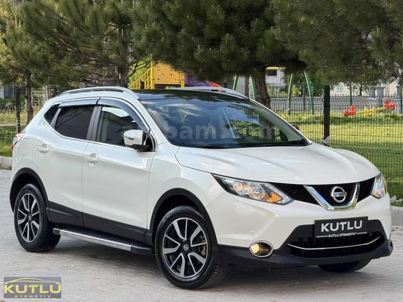 HATASIZ *SADECE 65.000 KM* 2015 Cam Tavan Manuel 1.5Dci Skypack
