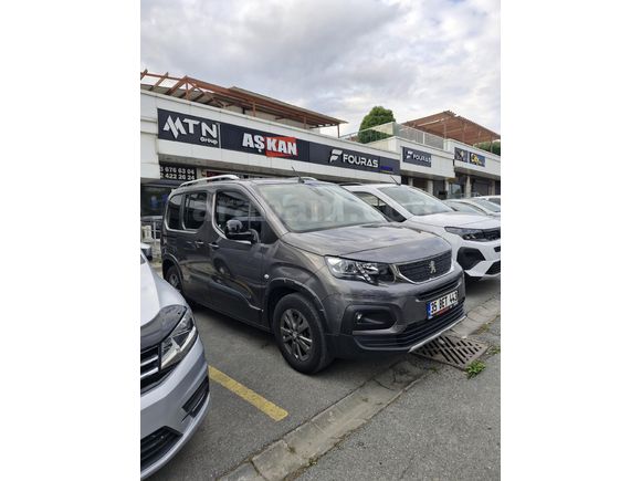 Sahibinden Peugeot Rifter 1.5 BlueHDI Allure 2022 Model İstanbul