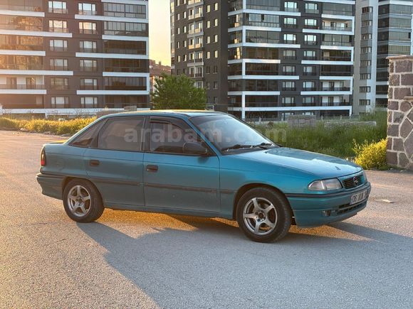 Şahin parasına Opel Astra(pazarlık var) l