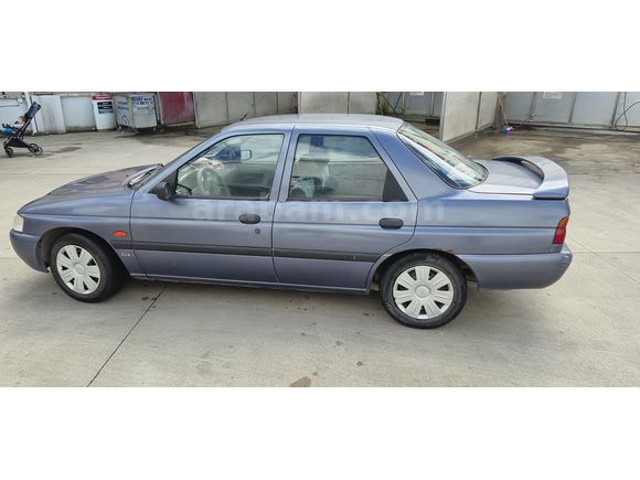 Sahibinden Ford Escort 1.6 CLX 1999 Model 
