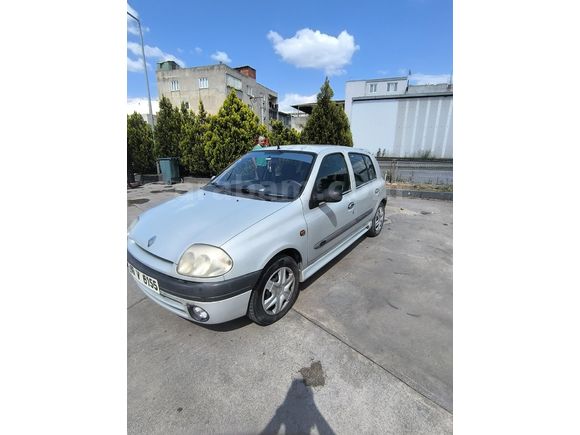 Sahibinden Renault Clio 1.4 RXT 2001 Model  181.000 km Gri