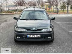 Sahibinden Renault Laguna 2.0 RXE 1996 Model 