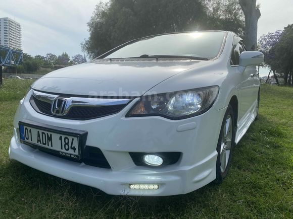 Sahibinden Honda Civic 1.6 Elegance 2012 Model   Manuel Benzin&LPG&Double Ekran