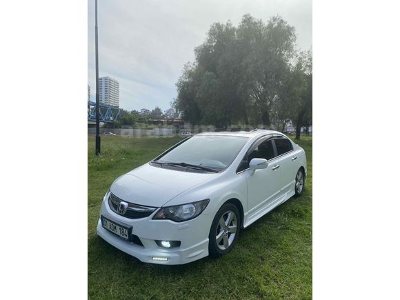 Sahibinden Honda Civic 1.6 Elegance 2012 Model   Manuel Benzin&LPG&Double Ekran