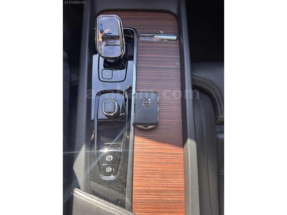 EMR'S GARAGE - HATASIZ VOLVO XC60 2.0B4 AWD PLUS DARK