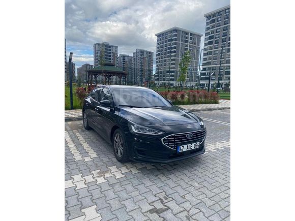 Sahibinden Ford Focus 1.5 EcoBlue Titanium Stil 2024 Model 
