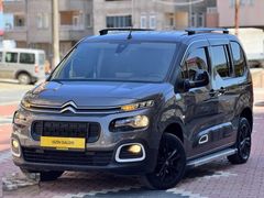 2021 BERLİNGO 1.5BLUEHDİ FEEL STİL OTOMATİK BOYASIZ 88.000KM