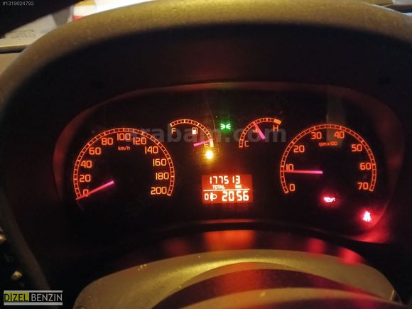 2012/Km 178000/Klima/1.3 MultiJet 90 Hp/Motor Şanzıman Sorunsuz/