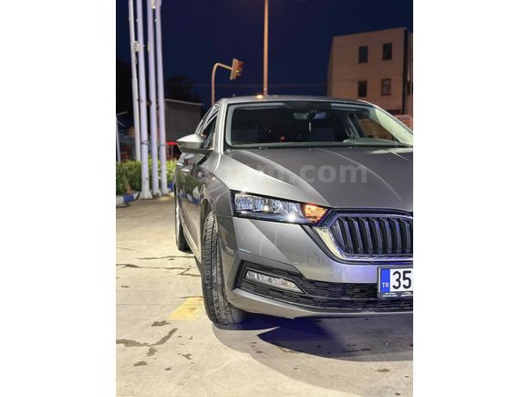 Sahibinden Skoda Octavia 1.0 e-Tec Elite 2024 Model İzmir