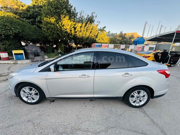 Sahibinden Ford Focus 1.6 TDCi Style 2012 Model 