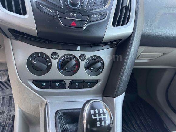 Sahibinden Ford Focus 1.6 TDCi Style 2012 Model 