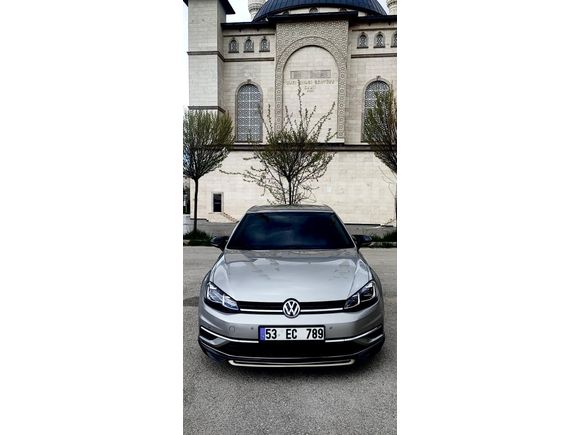 Sahibinden 2017 Model Servis Bakımlı 128.000 de Volkswagen Golf 1.0 TSi