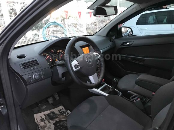 Öğretmenden temiz opel astra h