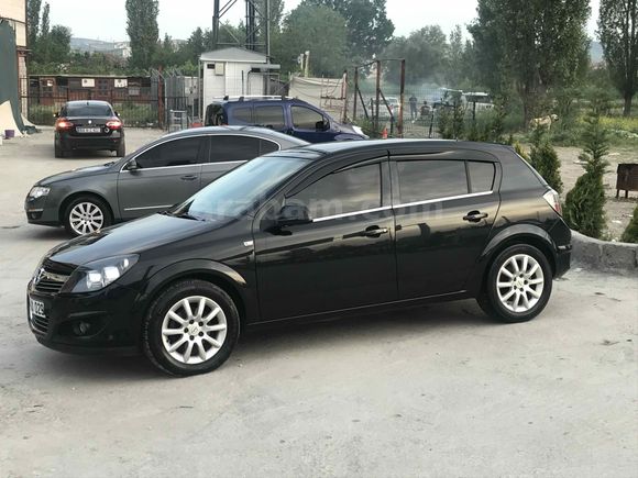 Öğretmenden temiz opel astra h