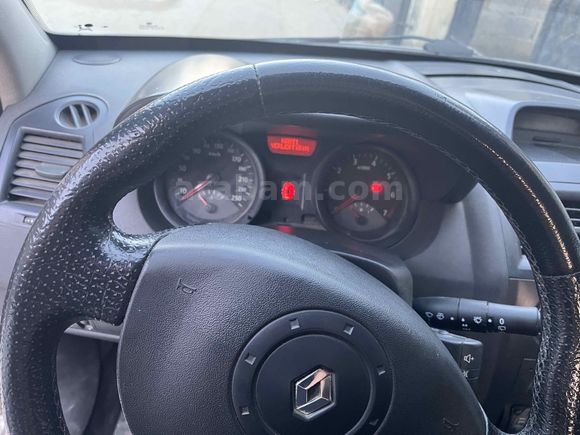 Sahibinden Renault Megane 1.4 Authentique 2006 Model 