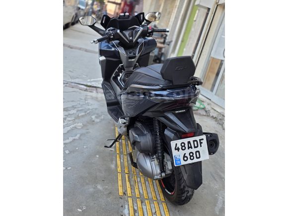 Honda Forza 250 (NSS250)