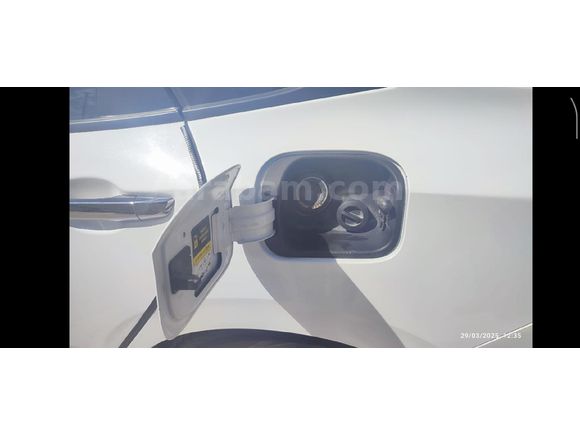 Hatasız Hasar Kayıtsız Sahibinden Honda Civic 1.6i VTEC Executive 2017 Model