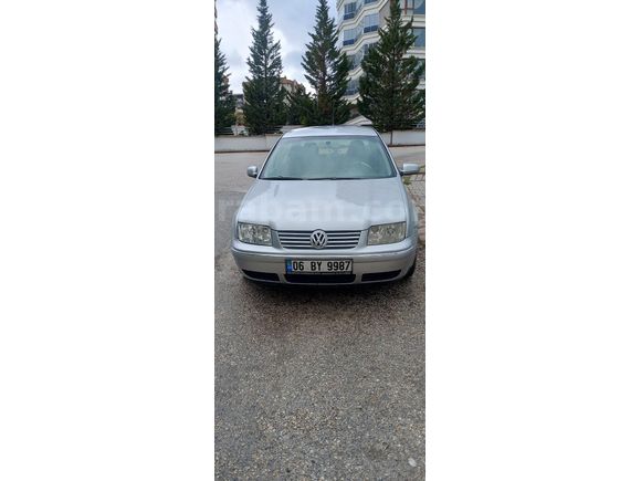 Sahibinden Volkswagen Bora 1.6 Pacific 2004 Model  197.000 km Gri (Gümüş)