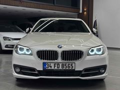 Galeriden BMW 5 Serisi 520i Comfort 2015 Model İstanbul