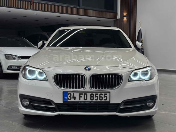 Galeriden BMW 5 Serisi 520i Comfort 2015 Model İstanbul