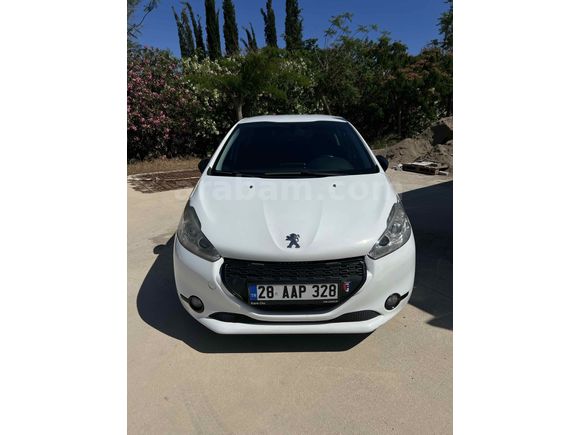 Sahibinden Peugeot 208 1.4 HDi Active 2015 Model Antalya