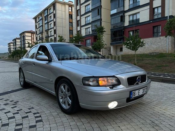 VOLVO S60 2.0T İMZALI SERİ
