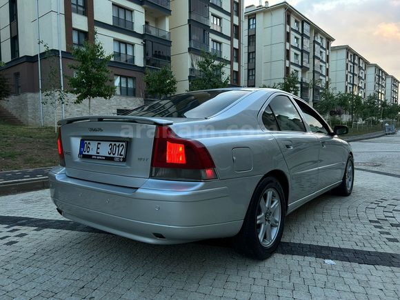 VOLVO S60 2.0T İMZALI SERİ