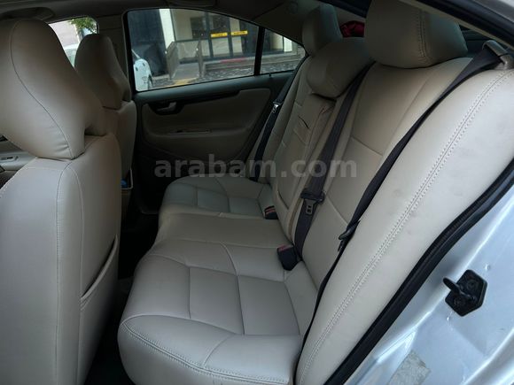 VOLVO S60 2.0T İMZALI SERİ