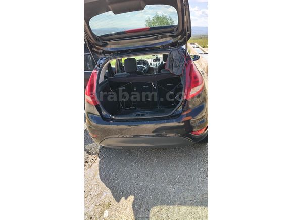 Sahibinden Ford Fiesta 1.4 Titanium 2011 Model