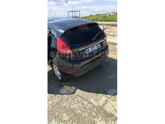 Sahibinden Ford Fiesta 1.4 Titanium 2011 Model