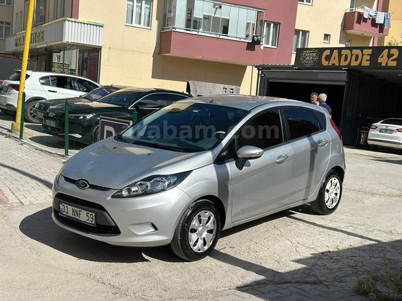 Sahibinden Ford Fiesta 1.25 Trend 2011 Model 