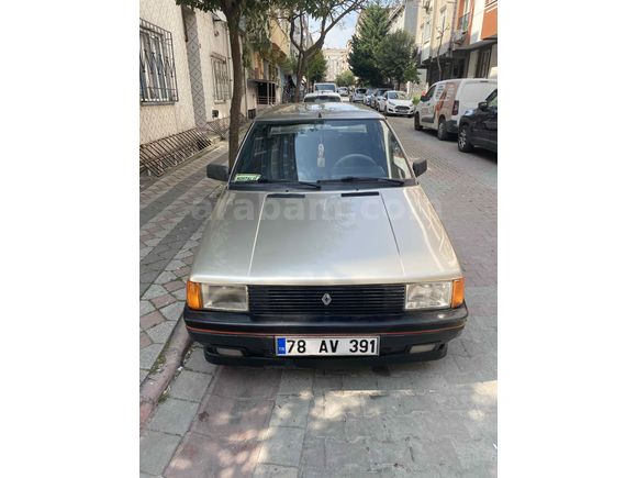 Sahibinden Renault R 9 1.4 Broadway 1987 Model merkezi kilit mevcut 
