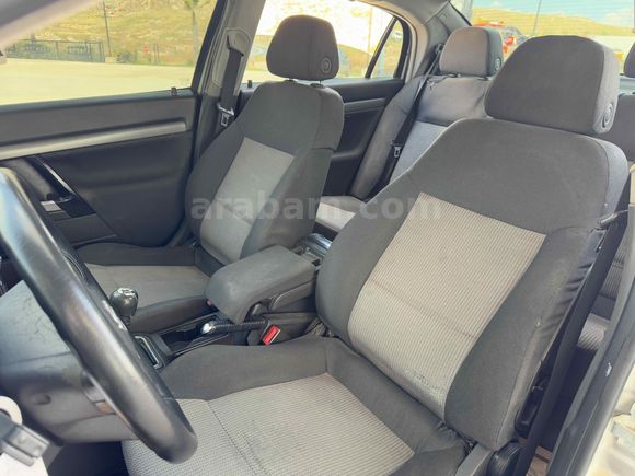 BEYOĞLU 2004 Opel Vectra 1.6 Comfort