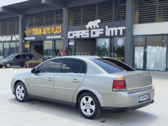 BEYOĞLU 2004 Opel Vectra 1.6 Comfort