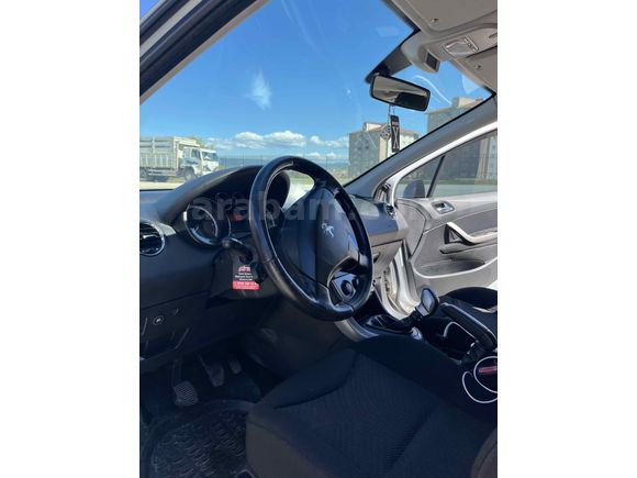 Sahibinden Peugeot 308 1.6 VTi Access 2011 Model 