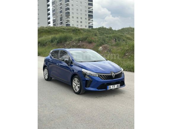 Sahibinden Renault Clio 1.0 TCe Evolution 2025 Model 