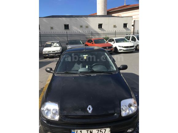 Sahibinden Renault Clio 1.4 RXT 2001 Model İstanbul