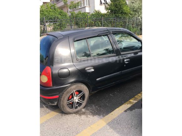 Sahibinden Renault Clio 1.4 RXT 2001 Model İstanbul