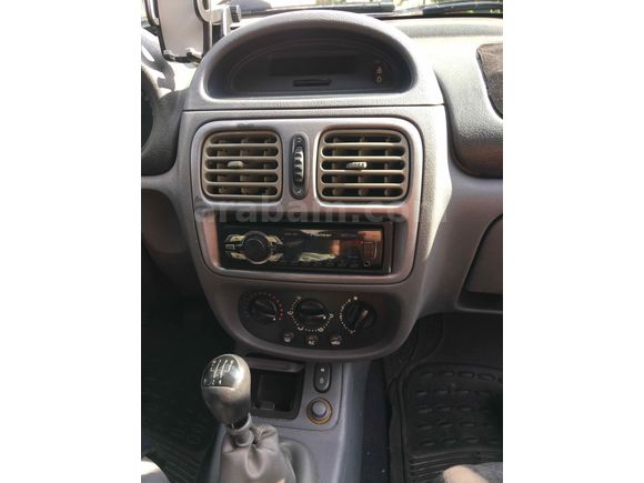 Sahibinden Renault Clio 1.4 RXT 2001 Model İstanbul