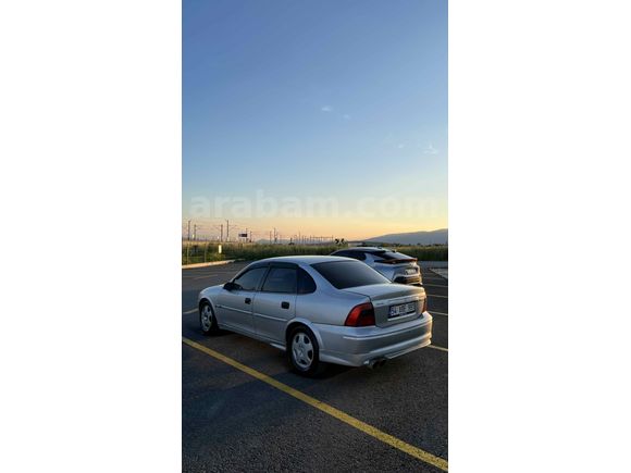 Sahibinden Opel Vectra 1.6 Comfort 2000 Model 