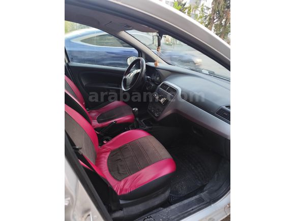 Sahibinden Fiat Punto Grande active 1.3 Multijet 2012 Model