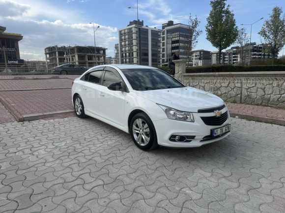 Sahibinden Chevrolet Cruze 1.6 Sport 2013 Model Konya 153.400 km Beyaz