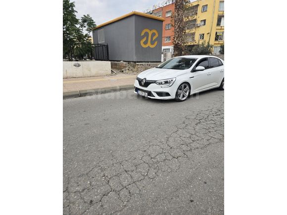 Sahibinden Renault Megane 1.6 Joy 2017 Model