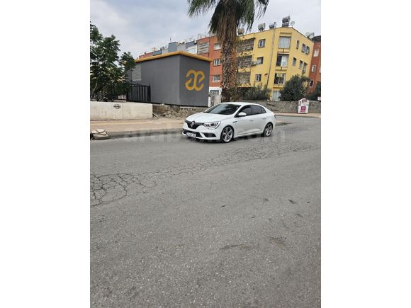 Sahibinden Renault Megane 1.6 Joy 2017 Model