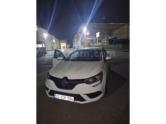 Sahibinden Renault Megane 1.6 Joy 2017 Model